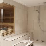 Privater Wellnessbereich mit Sauna und Dusche